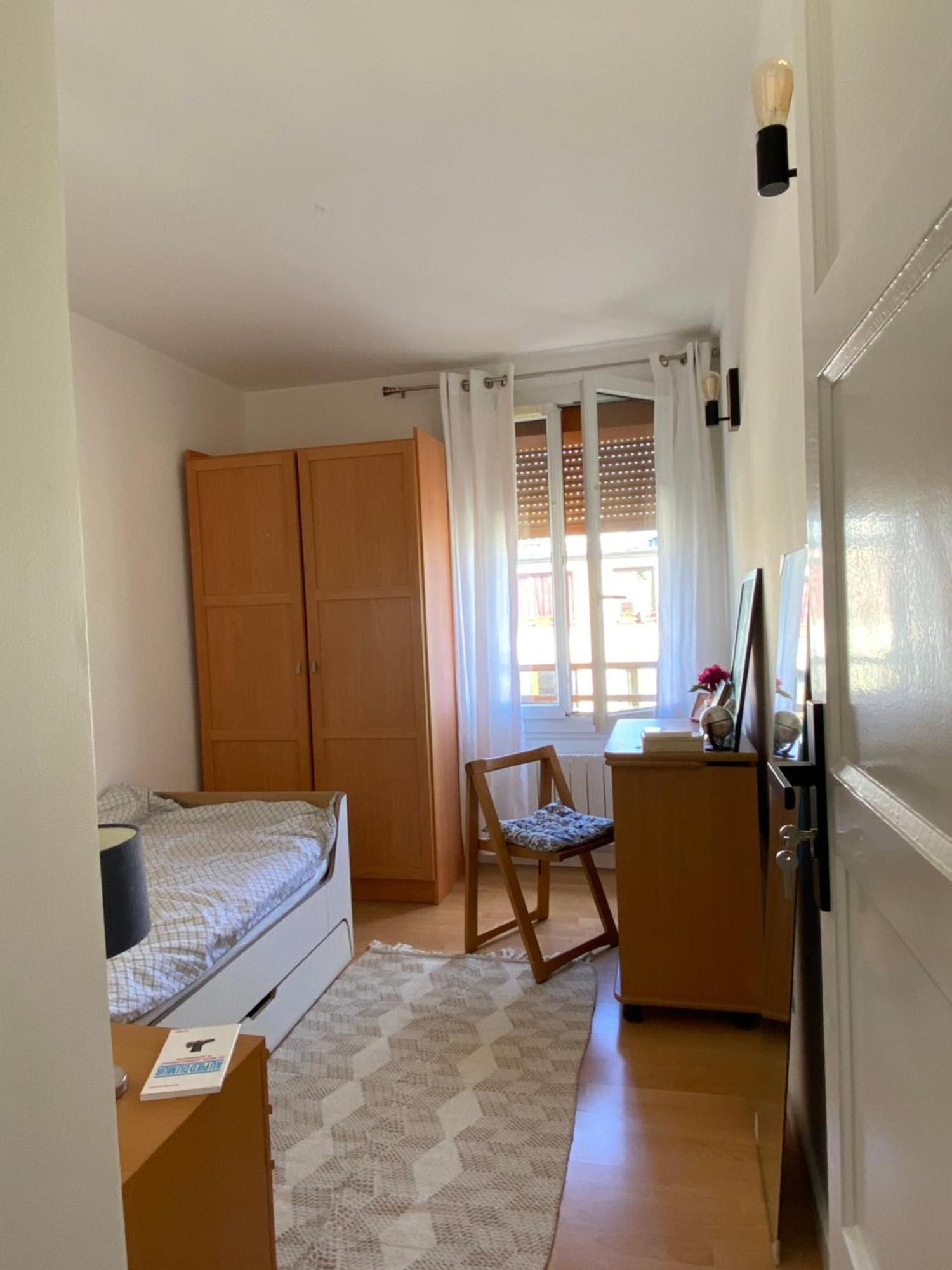 Chambre Simple Paisible Proche De Paris 드란시 외부 사진