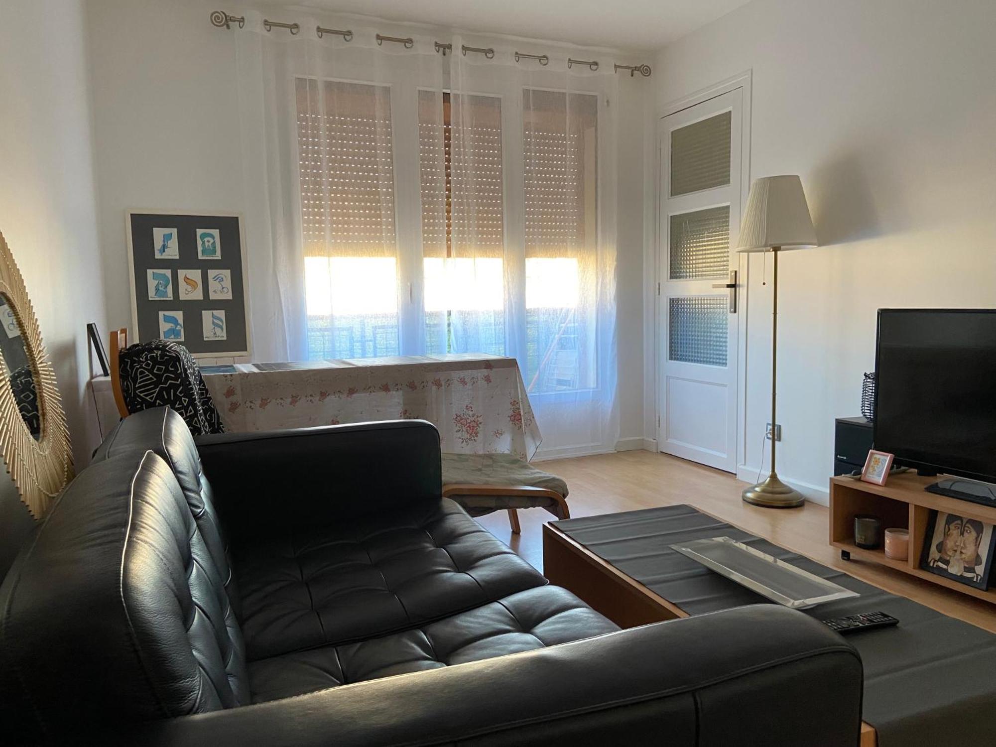 Chambre Simple Paisible Proche De Paris 드란시 외부 사진